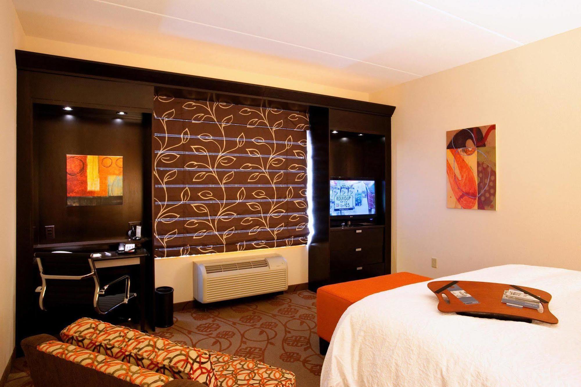 Hampton & Downtown Hotel Chattanooga